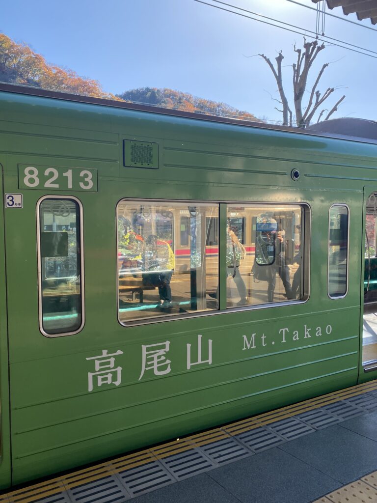 高尾山　京王線　車両